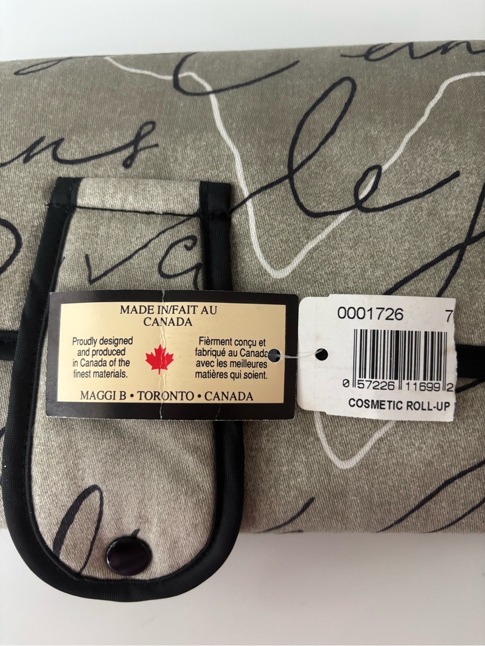 Gray Script Travel Organizer - Picture 2 of 5
